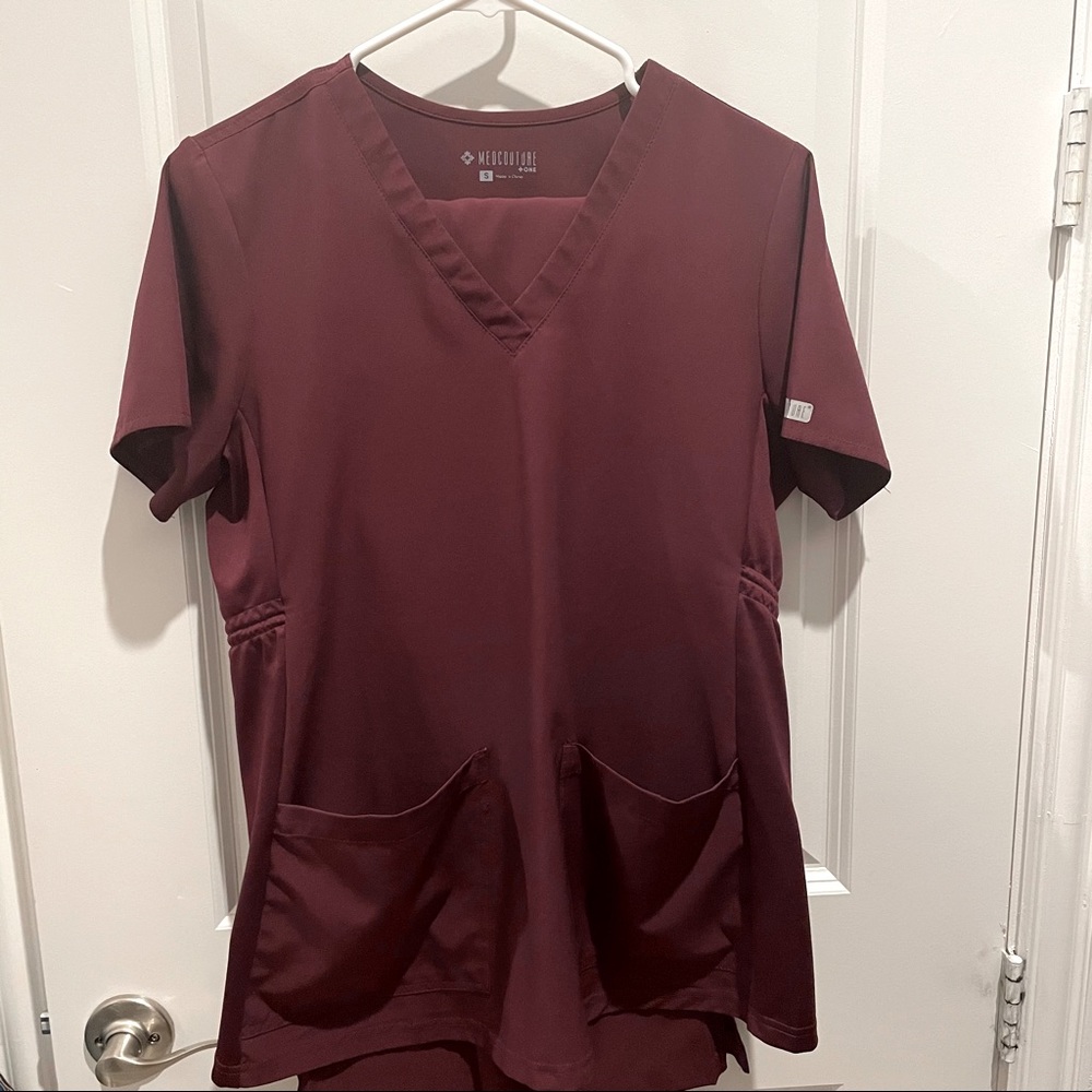 Med Couture +1 Scrubs